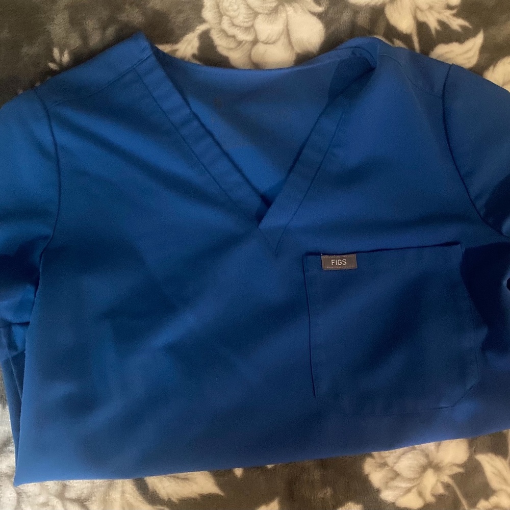 Figs royal Blue Catarina Top